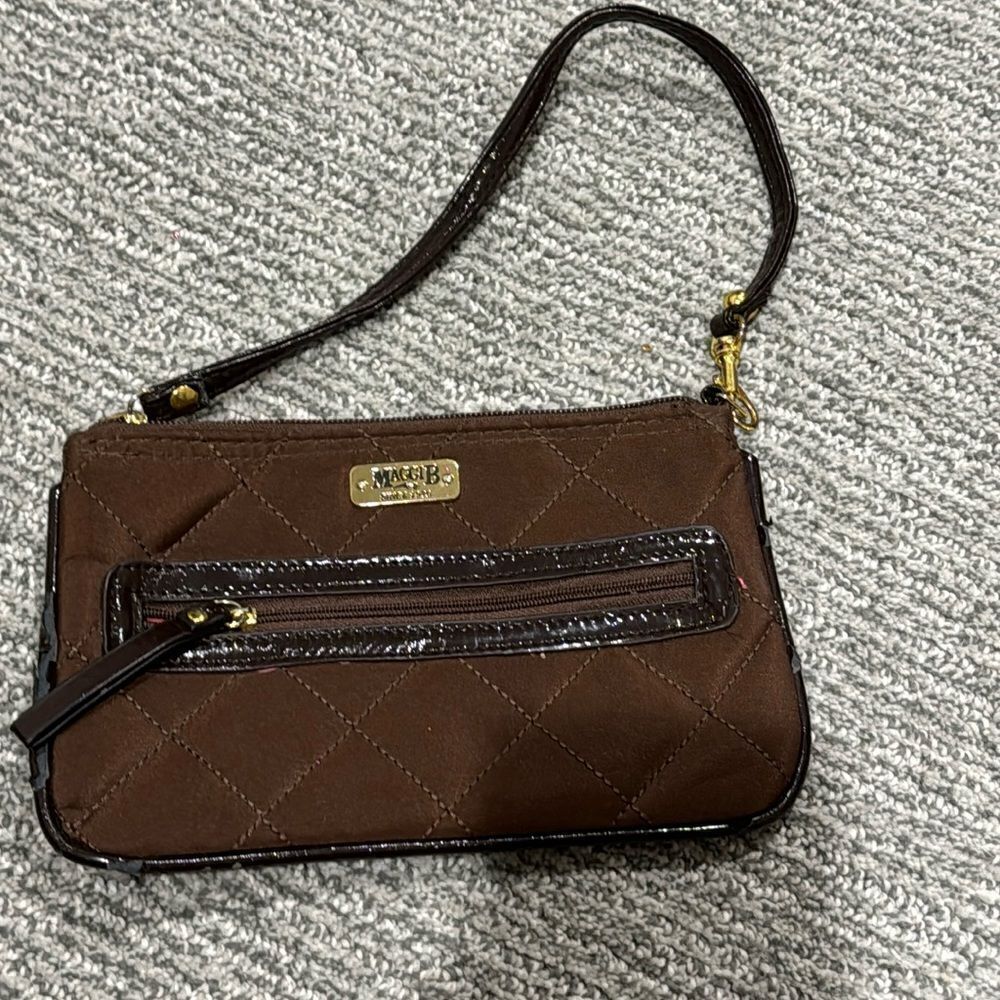 Maggi B wristlet